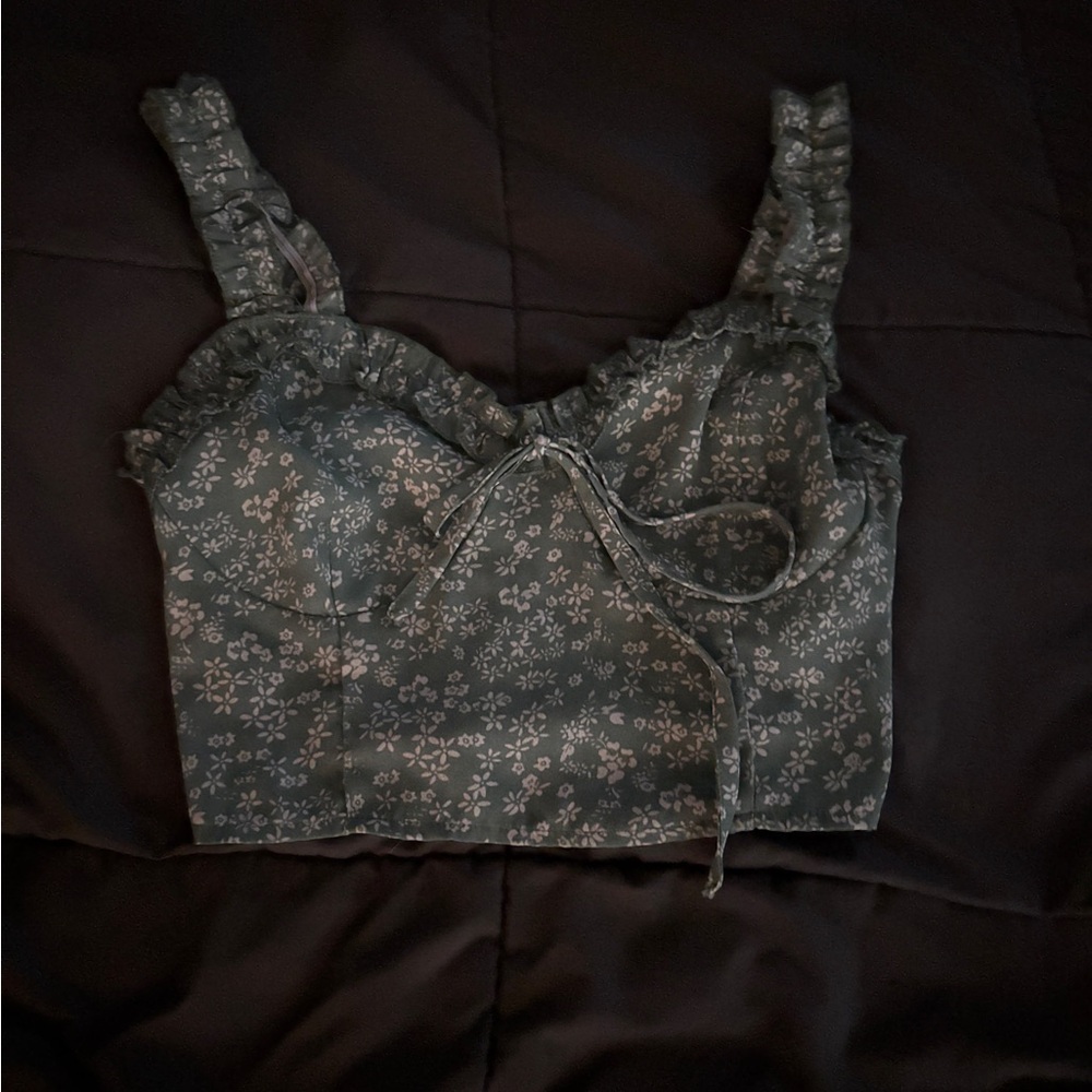 Green Floral Ruffle Crop Top